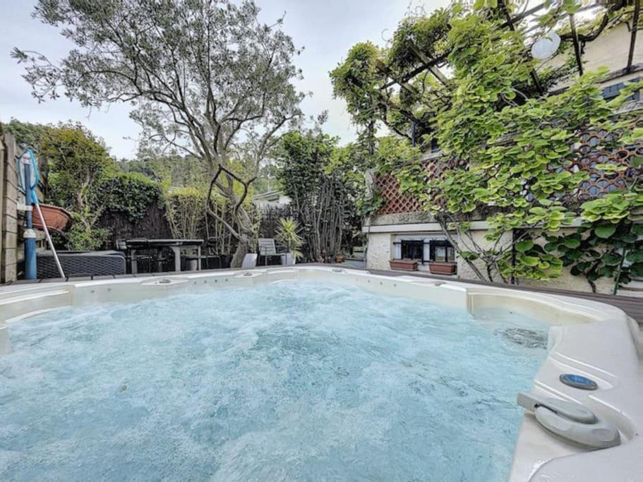 Villa Jacuzzi A 10Min Daix En Pce Gardanne Exterior foto